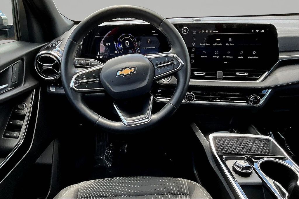 Used 2026 Chevrolet Equinox SUV