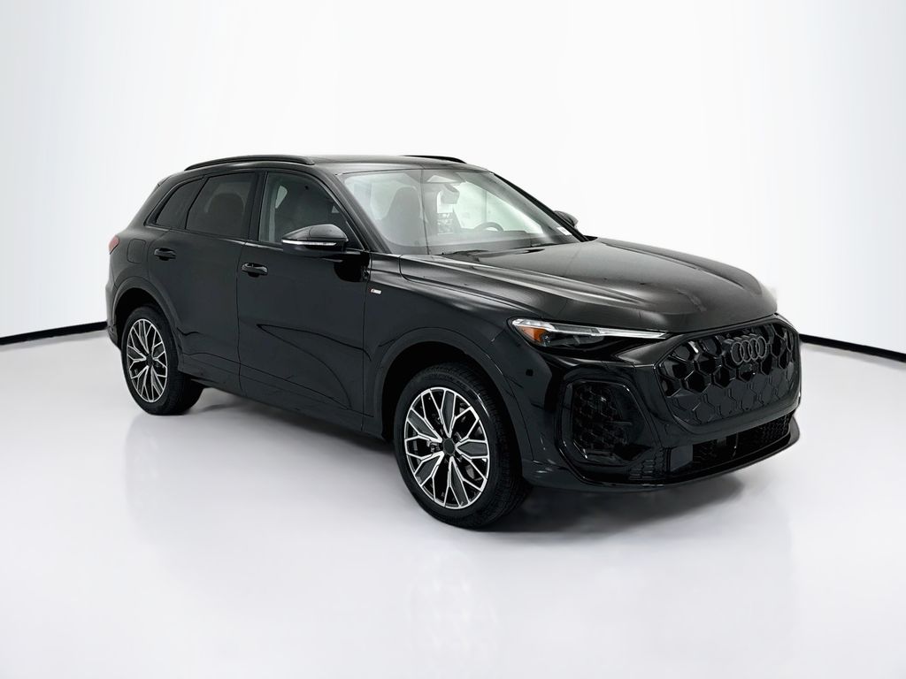 Thumbnail: 2026 Audi Q5 - 3