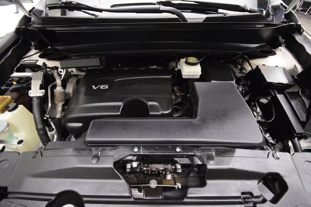 used 2020 Nissan Pathfinder car, priced at $18,095