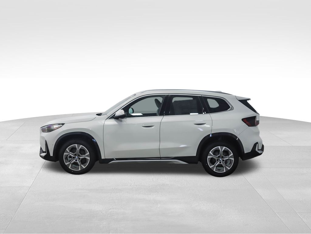 Thumbnail: 2026 BMW X1 - 2