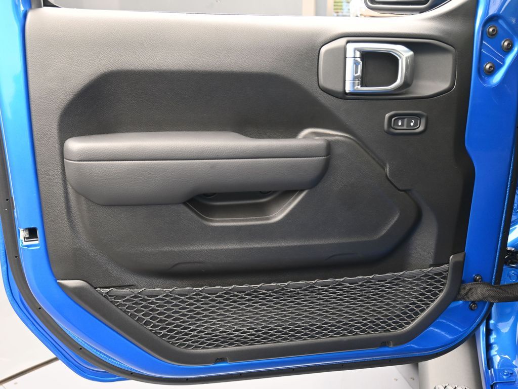 New 2026 Hydro Blue Pearlcoat Jeep Sport image 25