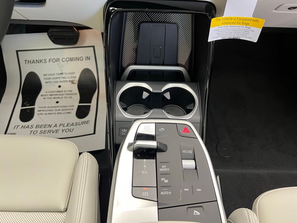 Thumbnail: 2026 BMW X1 - 11