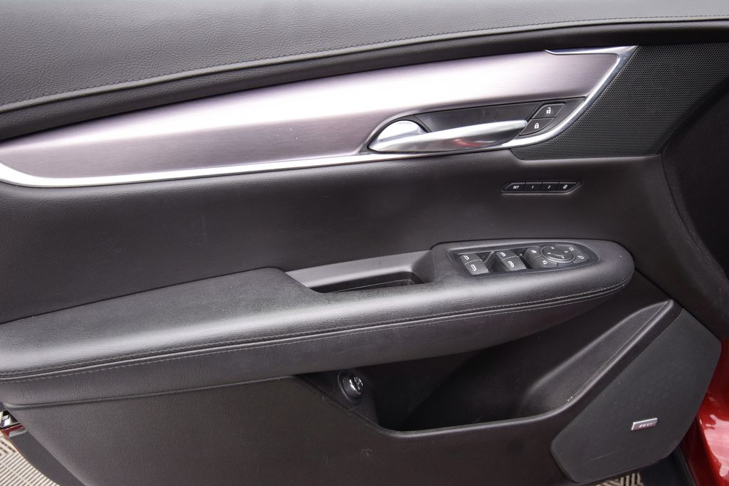 used 2019 Cadillac XT5 car, priced at $14,600