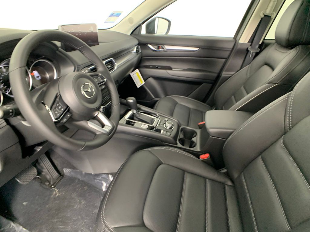 2025 Mazda CX-5 2.5 S Preferred Package 9