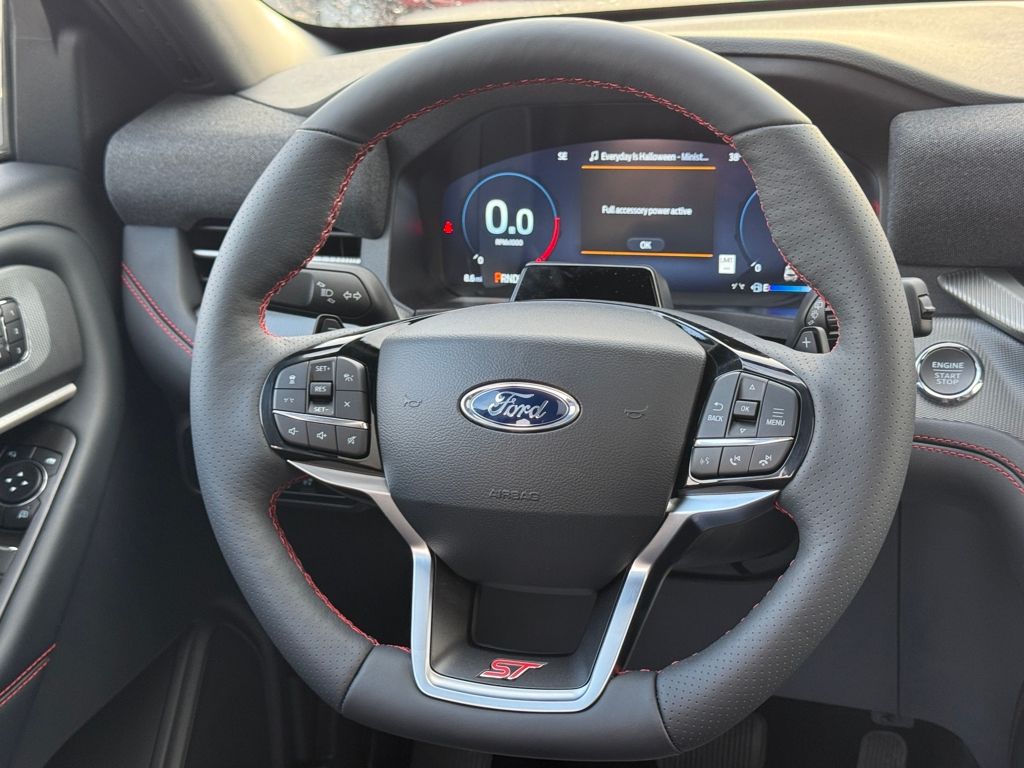 New White Metallic 2026 Ford Explorer ST for Sale in Waukesha, WI