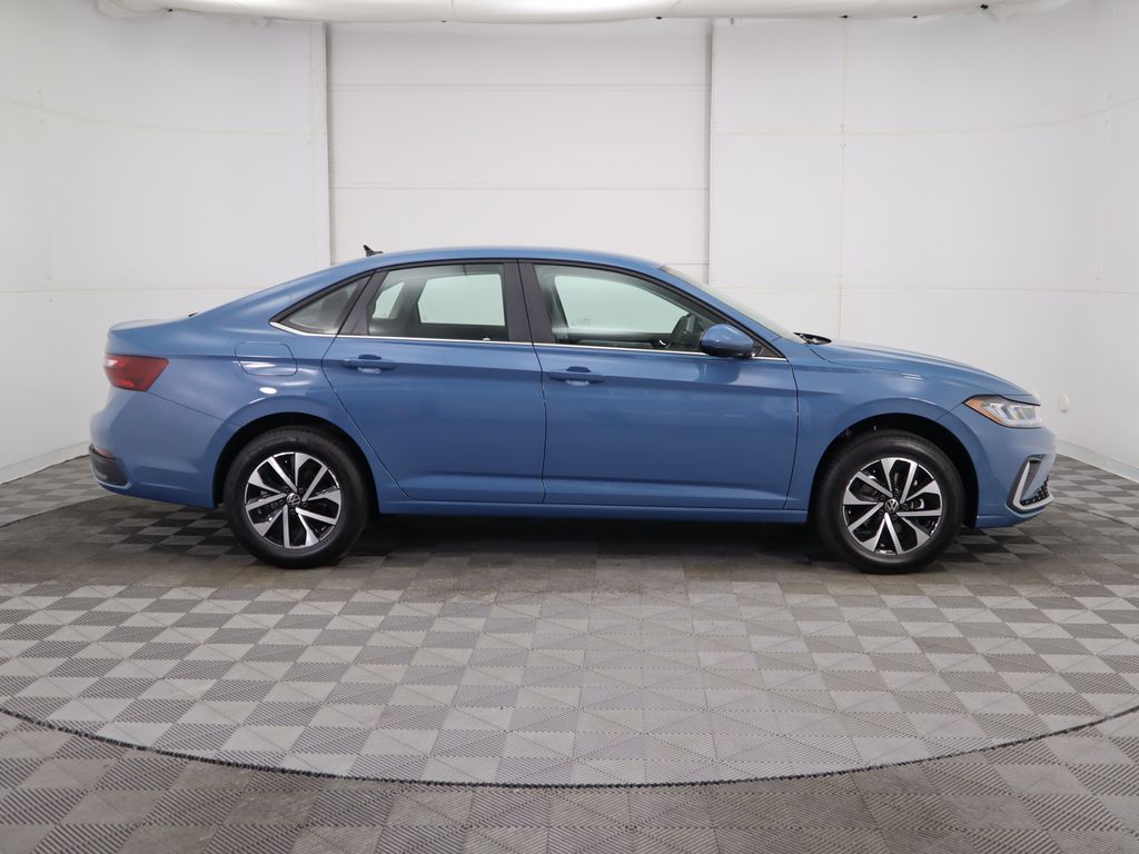 2025 Volkswagen Jetta S 5