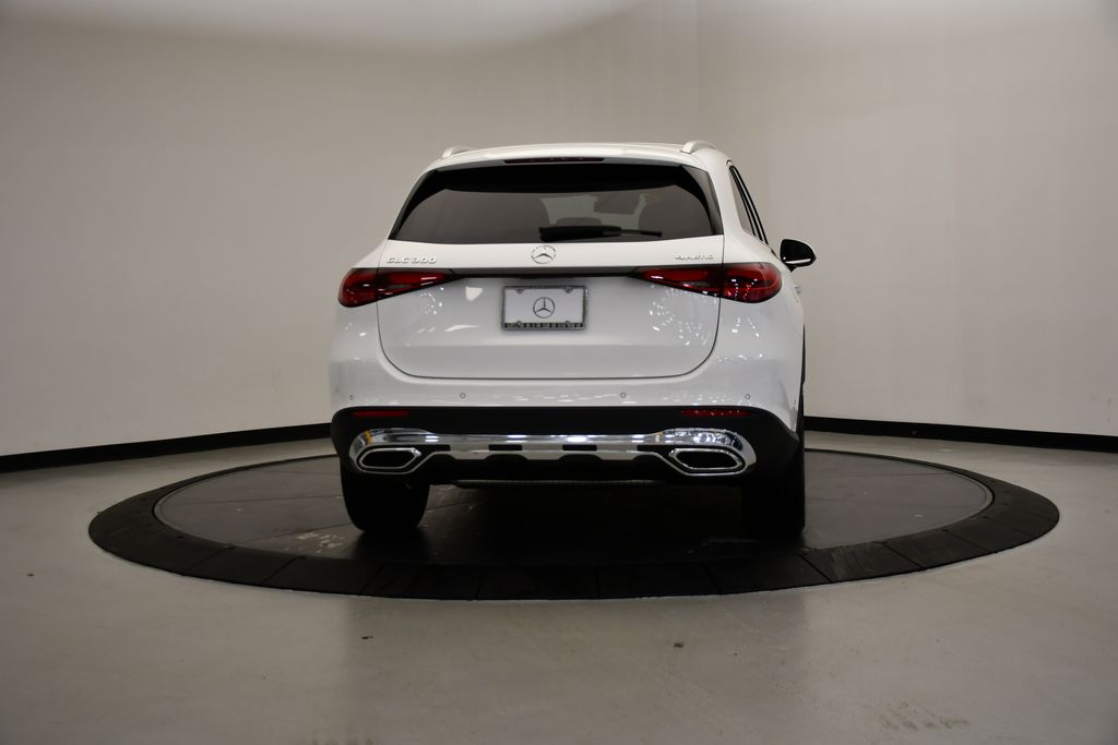 Thumbnail: 2026 Mercedes-Benz GLC - 4