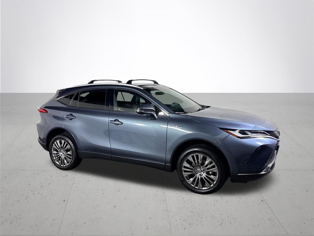 2021 Toyota Venza XLE