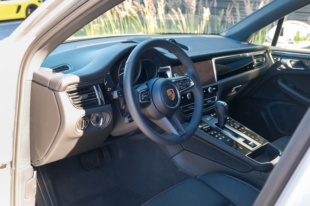 New 2026  Porsche  image 4