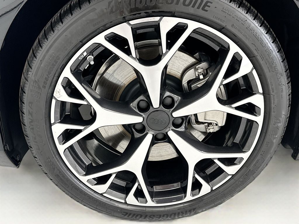 Thumbnail: 2026 Audi A6 - 29