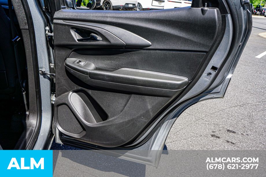 Used 2025 Gray Chevrolet LT image 52