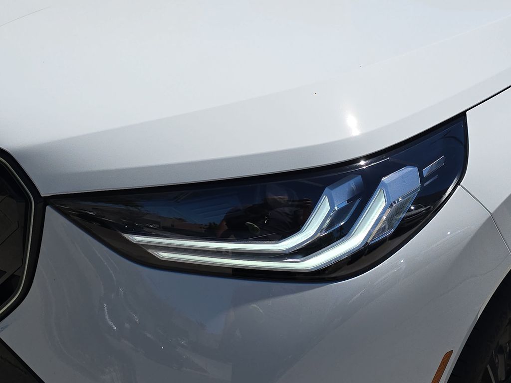 Used 2026 White BMW 30 xDrive image 35