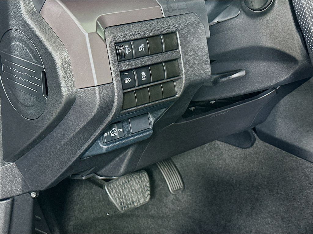 Thumbnail: 2026 Toyota Tacoma - 10