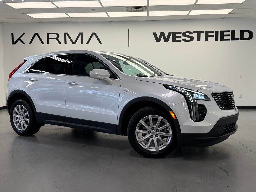 2023 Cadillac XT4 Luxury FWD