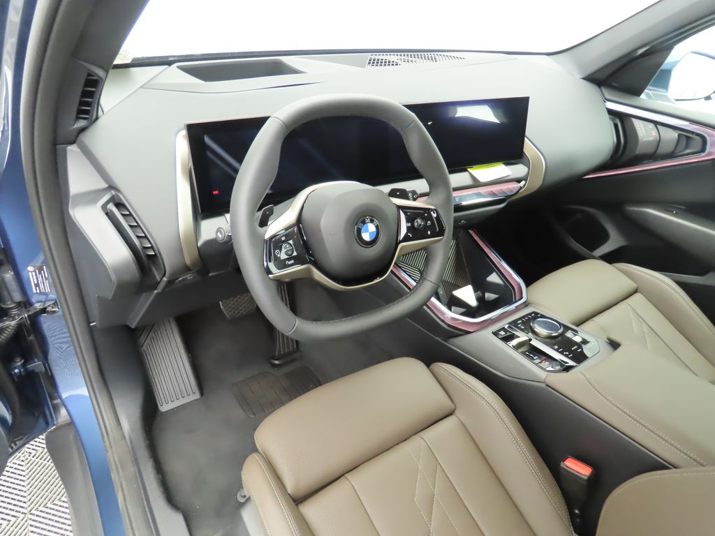 Thumbnail: 2025 BMW X3 - 10