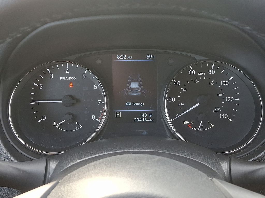 2022 Nissan Rogue Sport SV 19