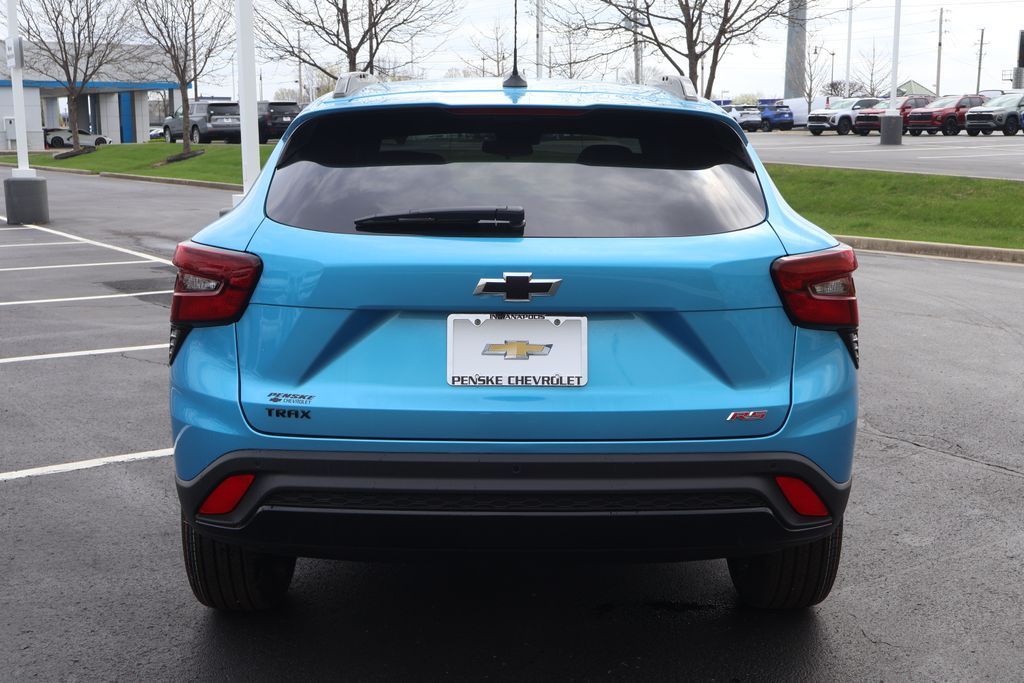 Thumbnail: 2026 Chevrolet Trax - 6