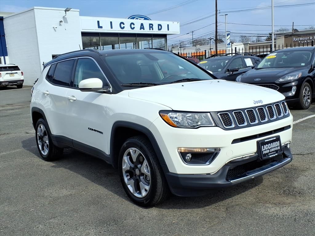 White Clearcoat 2018 Jeep Compass Limited 4WD SUV / Crossover Four-Wheel Drive 9-Speed Automatic