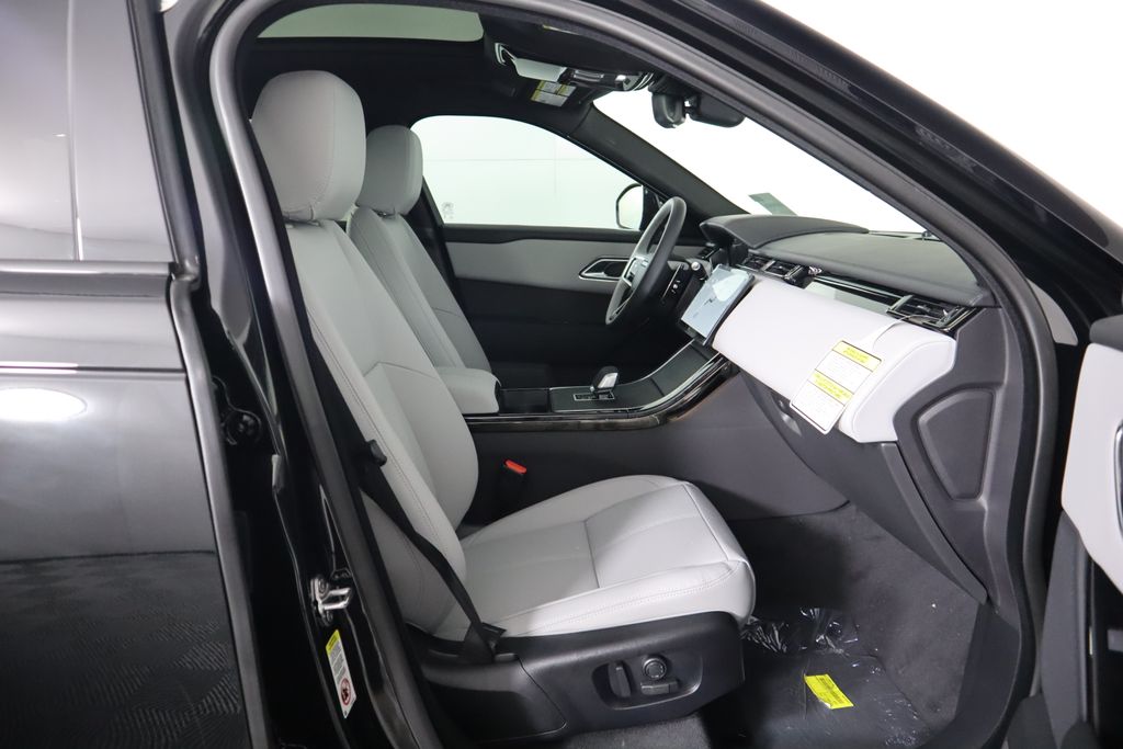 Thumbnail: 2026 Land Rover Range Rover Velar - 22