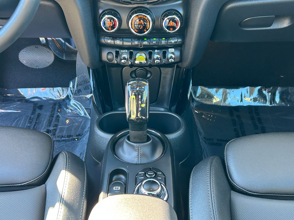 Thumbnail: 2024 MINI Cooper - 25