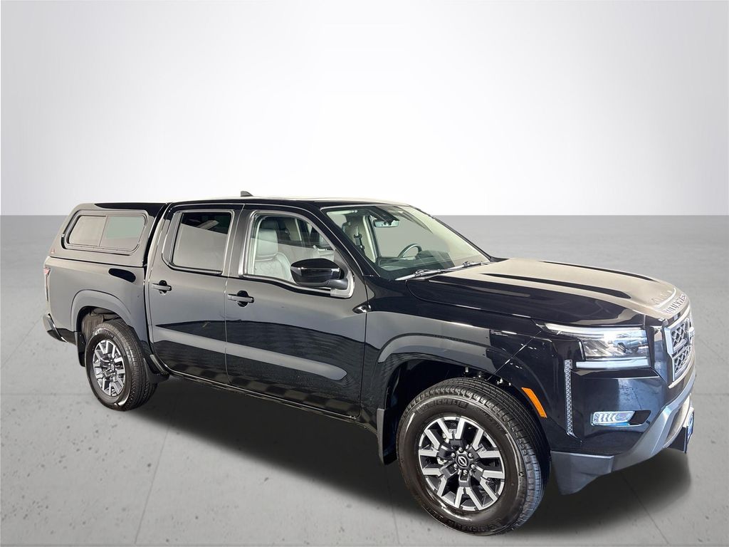 2024 Nissan Frontier SL