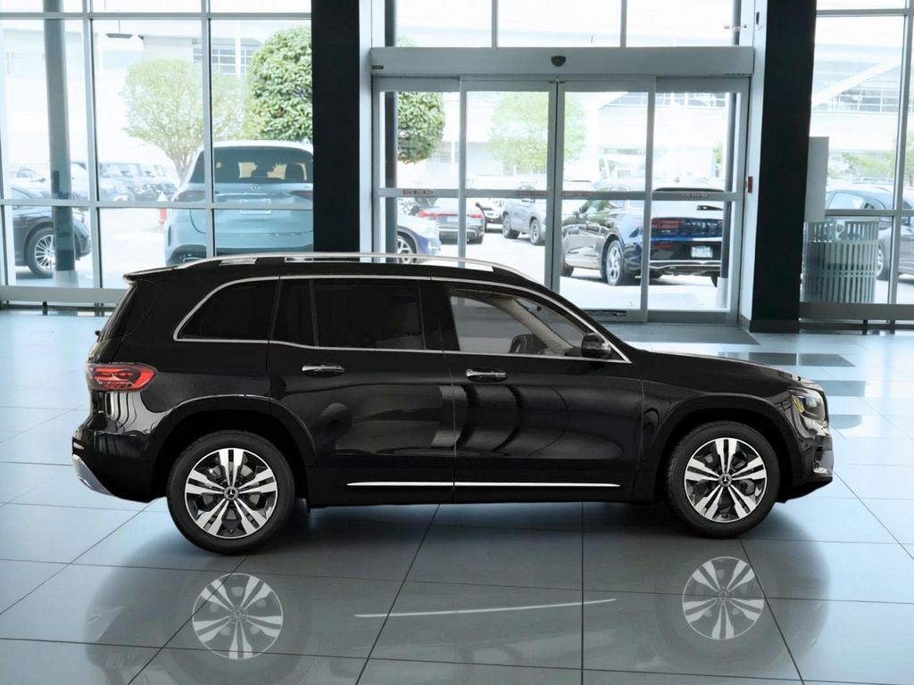 Thumbnail: 2026 Mercedes-Benz GLB - 16