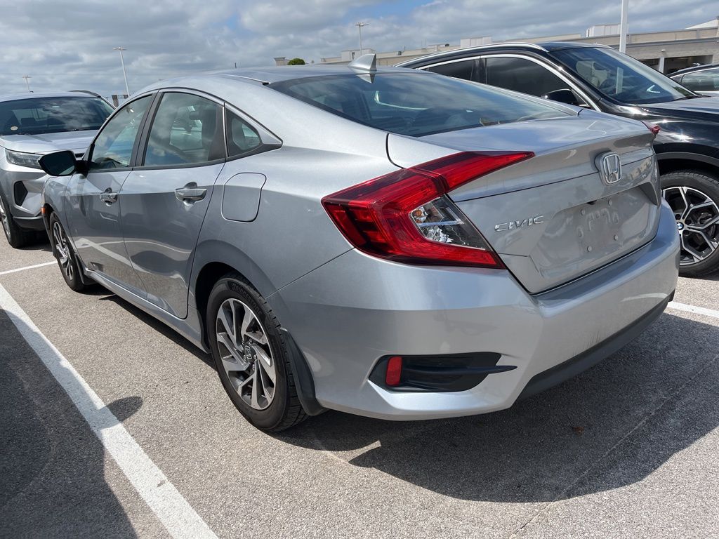 Thumbnail: 2018 Honda Civic - 4