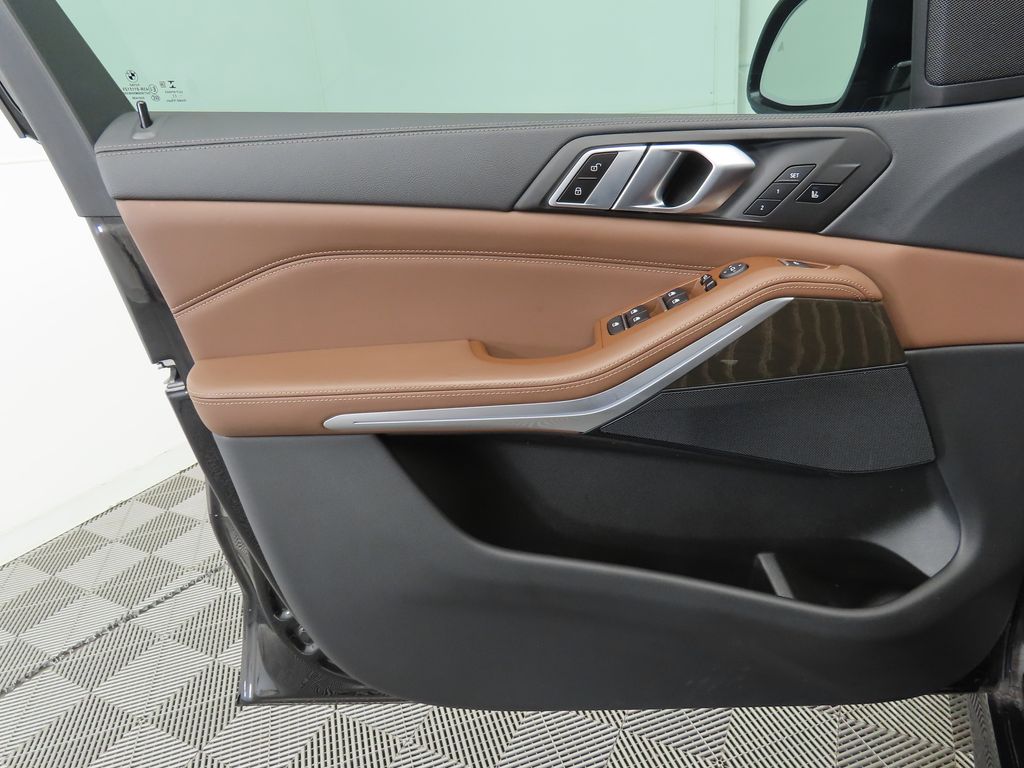 2022 BMW X5 xDrive40i 24