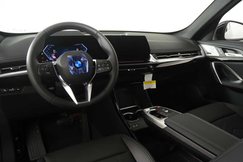Thumbnail: 2025 BMW X1 - 17