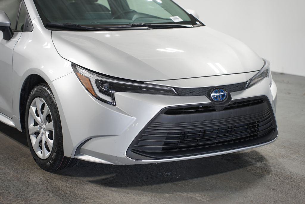 2023 Toyota Corolla LE 4