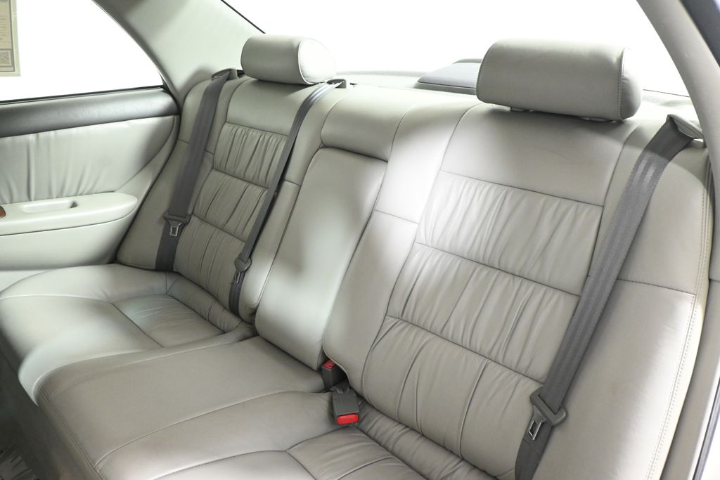 Thumbnail: 1998 Lexus ES - 4