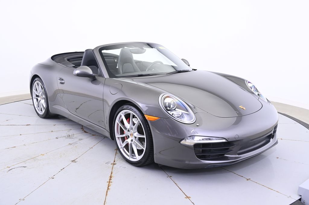 Thumbnail: 2013 Porsche 911 - 9