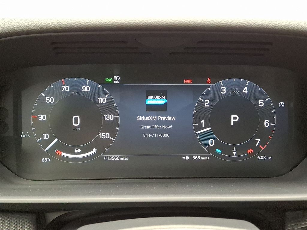 2024 Land Rover Discovery Dynamic SE 22