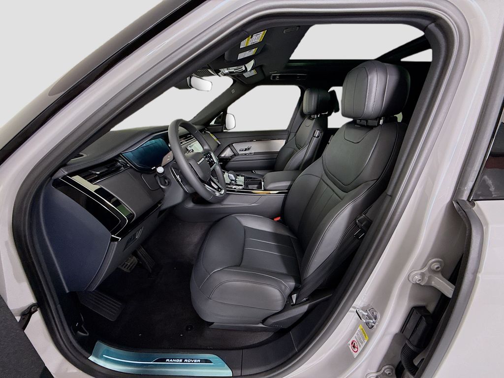 Thumbnail: 2026 Land Rover Range Rover Sport - 21