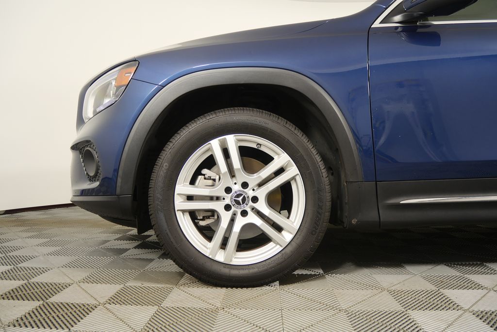 Thumbnail: 2023 Mercedes-Benz GLB - 7