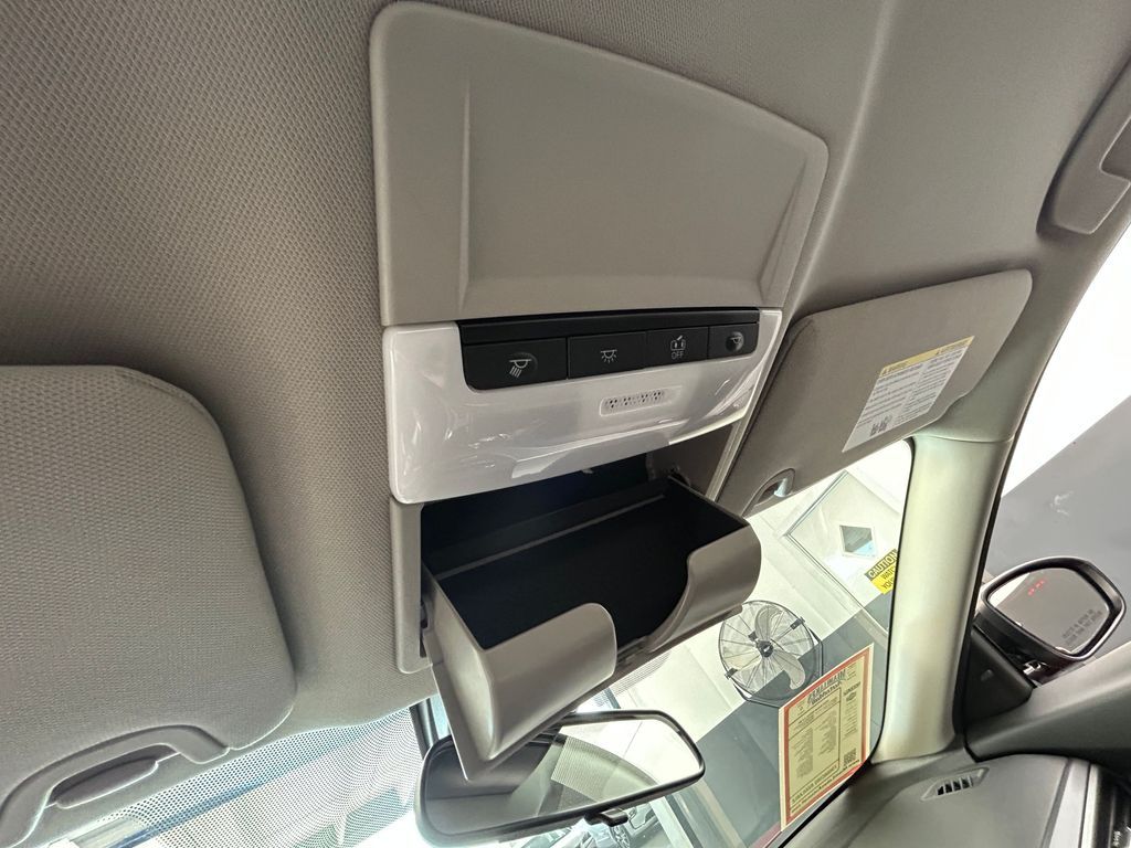 Used 2024 Scarlet Ember Nissan 2.5 SR image 24