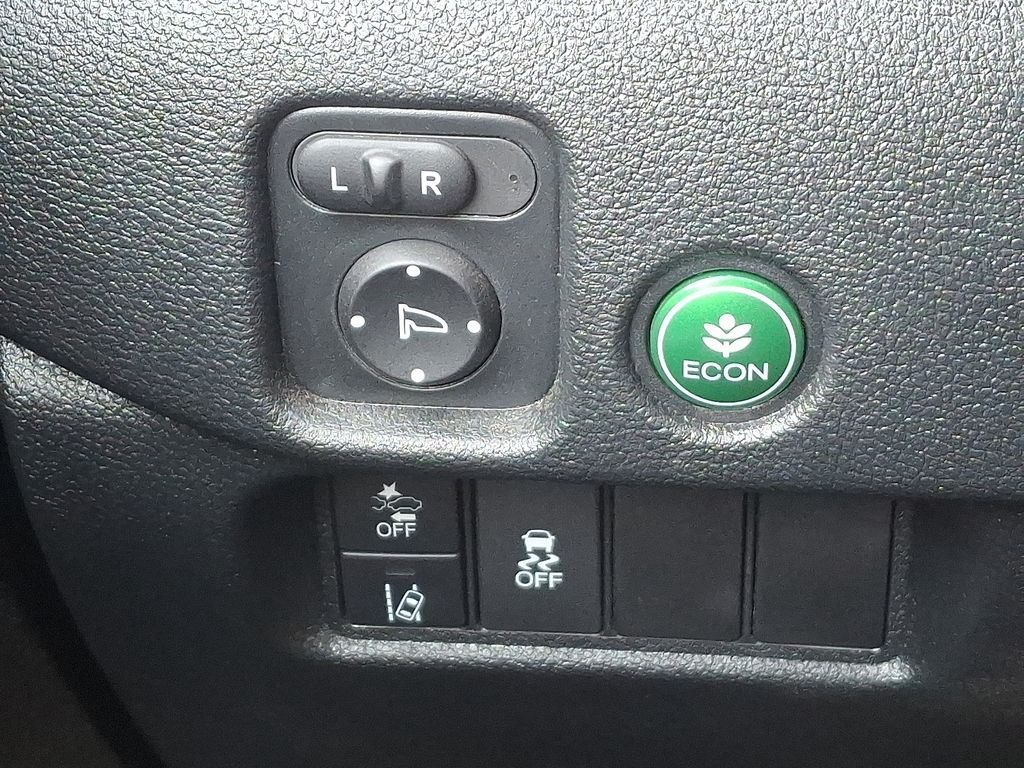 Thumbnail: 2022 Honda Pilot - 24