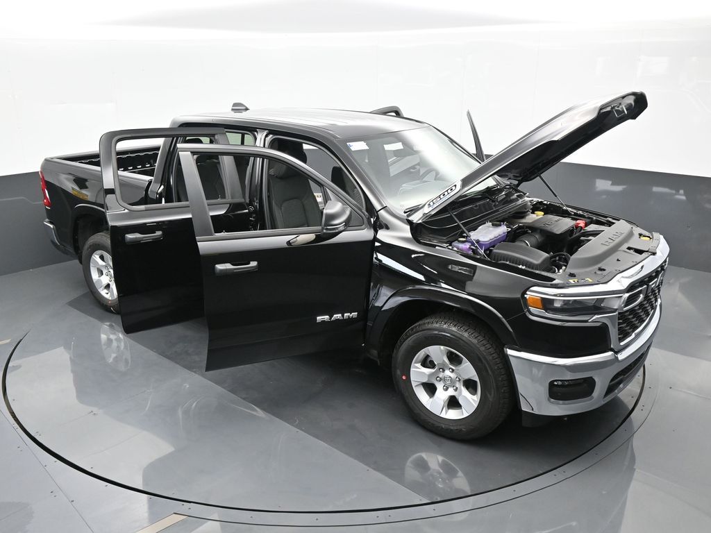 Used 2025 Diamond Black Crystal Pearlcoat Ram Big Horn/Lone Star image 70