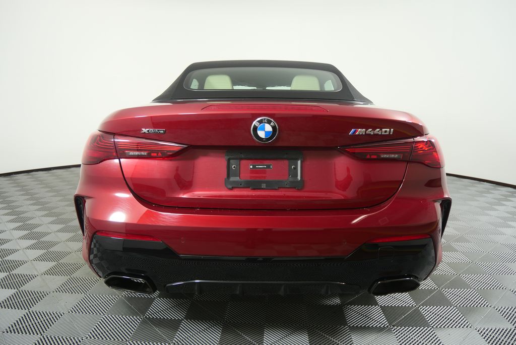 Thumbnail: 2025 BMW 4 Series - 5