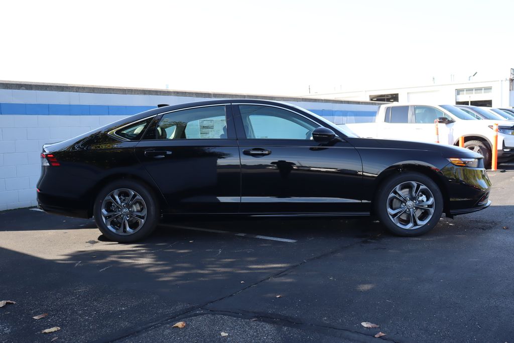 2025 Honda Accord EX-L 6