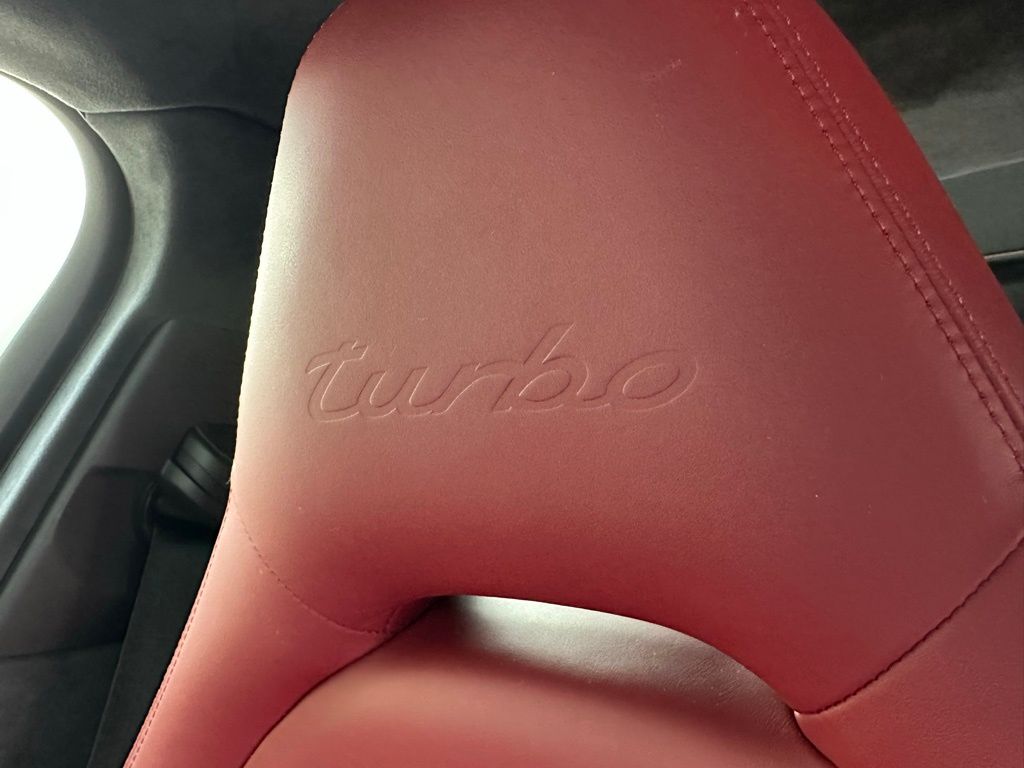 2017 Porsche Panamera Turbo 17
