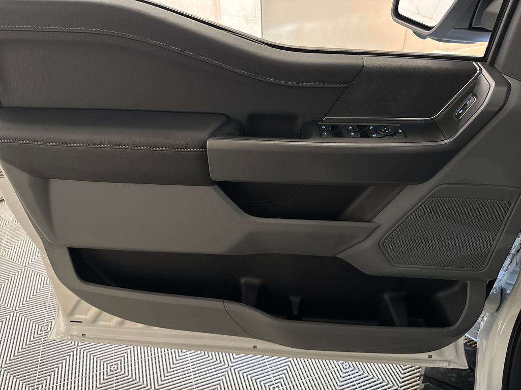 New 2026 White Ford XLT image 17