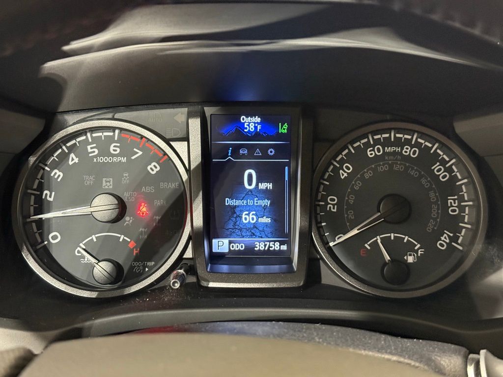 Thumbnail: 2023 Toyota Tacoma - 23