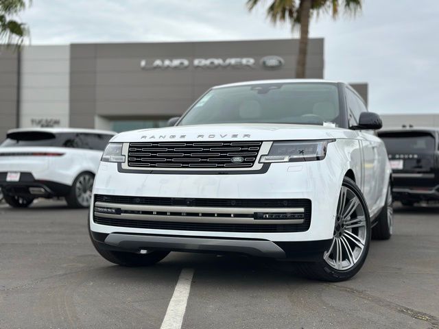Ostuni Pearl Wht Prem Met 2026 Land Rover Range Rover P530 SE LWB AWD SUV / Crossover All-Wheel Drive 8-Speed Automatic