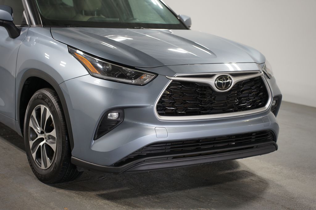 2021 Toyota Highlander XLE 4