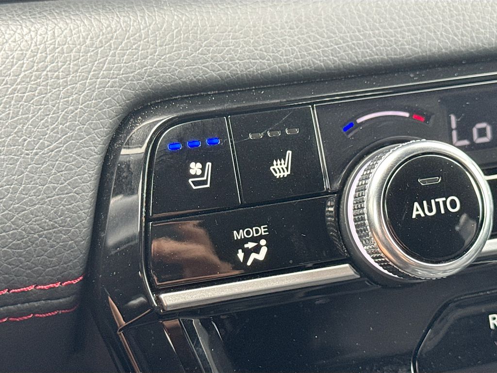 Used 2025 Gray Honda Black Edition image 21