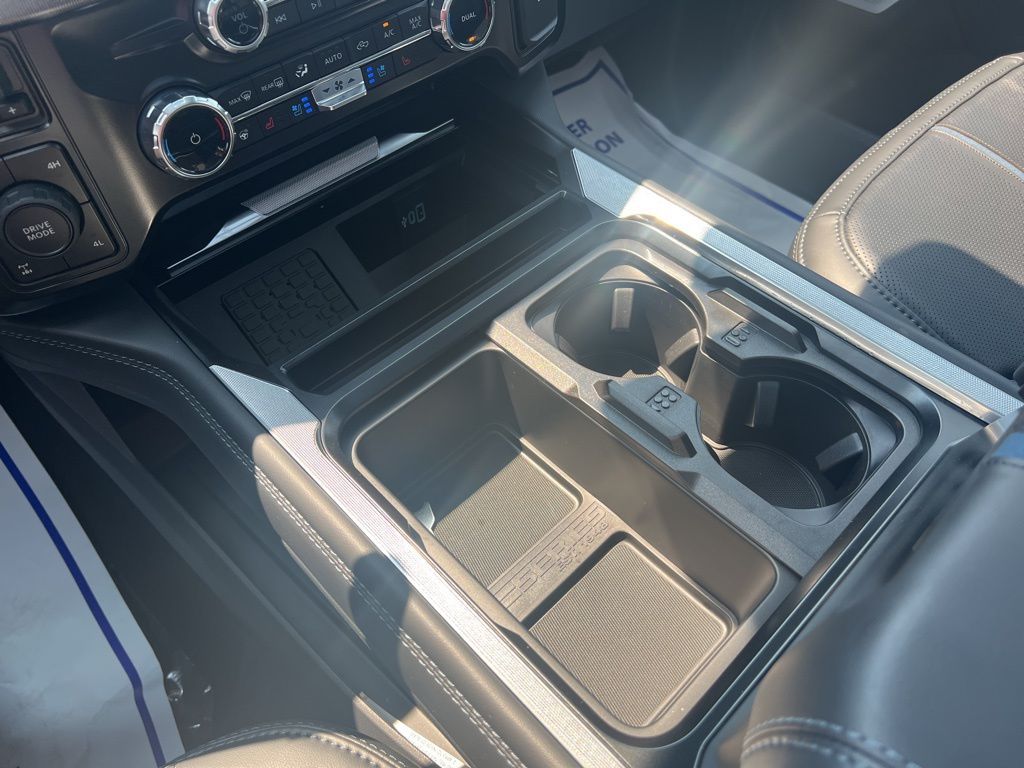 2025 Ford F-350SD