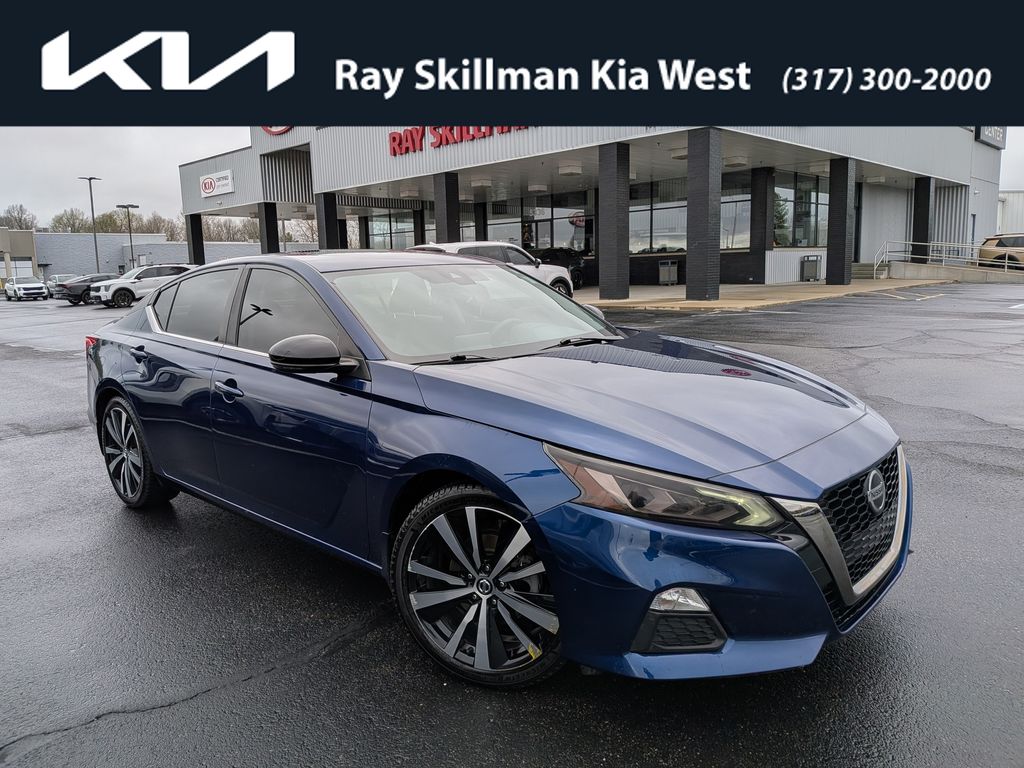 Deep Blue Pearl 2020 Nissan Altima 2.5 SR FWD Sedan Front-Wheel Drive Continuously Variable Transmission