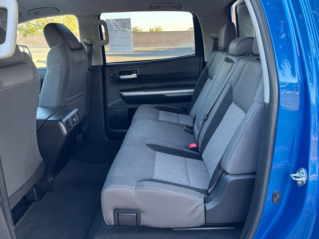 Thumbnail: 2016 Toyota Tundra - 27