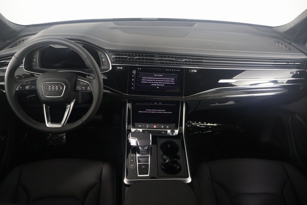 2025 Audi Q7  4